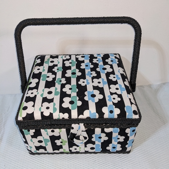 NEW Sewing & Craft Box w/ Tray Daisy Pattern for Handcrafted Handmade … - Picture 5 of 5